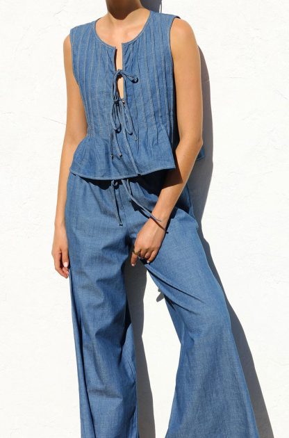 Women's sleeveless tie denim top and wide-leg pants set - Image 3