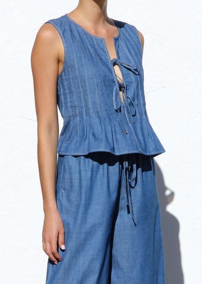 Women's sleeveless tie denim top and wide-leg pants set - Image 2