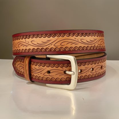 Light brown and burgundy contrasting carved belt - Image 9