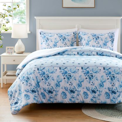 French Blue Rose Bedding Set - Image 5