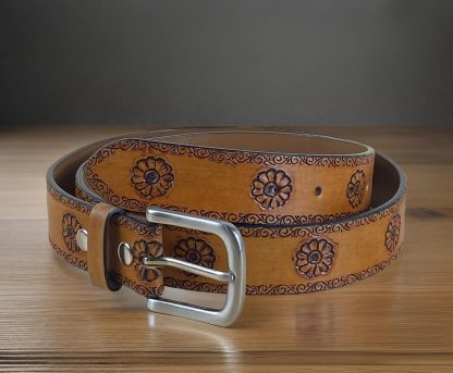 Hand-carved leather belt - Image 2