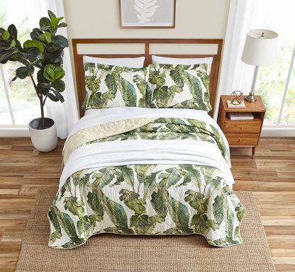 Tropical Green Leaf Print Three-Piece Bedspread Set - Image 4