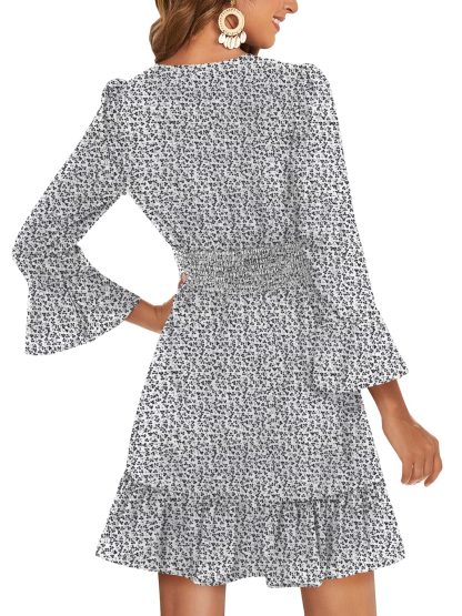 French floral dress with waist and flared sleeves - Image 4