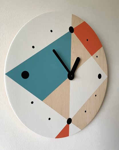 Geometric contrasting wooden wall clock - Image 4