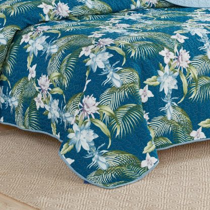 Tropical Blue Floral Bedspread Three-Piece Set - Image 8