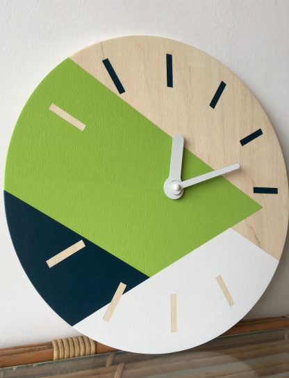 Simple lines wooden wall clock - Image 2