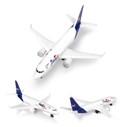 FedEx airplane model - Image 3
