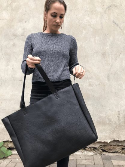Handmade black leather tote bag - Image 6