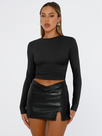 Women's black long-sleeved cropped top - Image 5