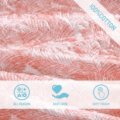 Pink and white floral quilted three-piece bed cover set - Image 3