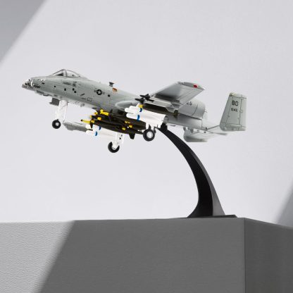 A-10 Thunderbolt II model - Image 4