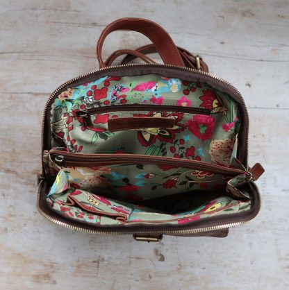 Vintage handmade leather backpack - Image 5