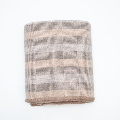 Soft and warm striped wool blend throw blanket - Image 5