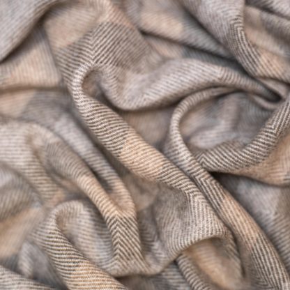 Soft and warm striped wool blend throw blanket - Image 2