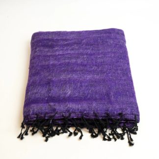 Dark purple contrast black tassel blend throw blanket