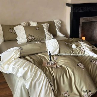 French retro rose embroidered satin bedding set