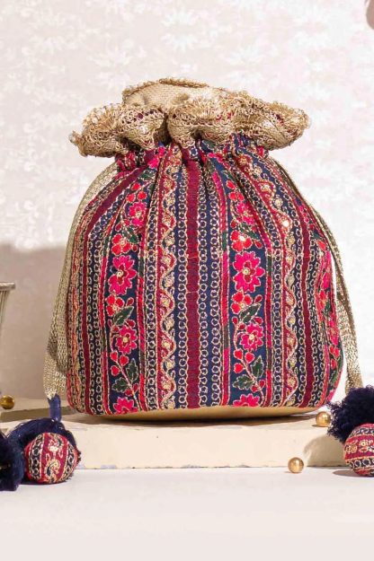 Bohemian contrast embroidered drawstring bag - Image 5