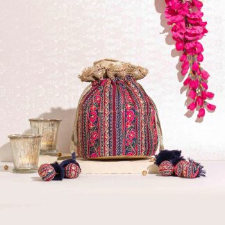 Bohemian contrast embroidered drawstring bag