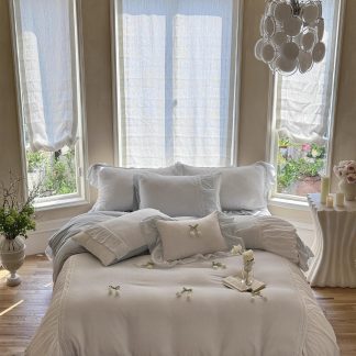 Healing style light blue ruffled bedding four-piece set