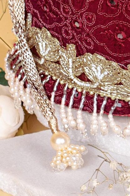 Burgundy velvet pearl embroidered handbag - Image 4