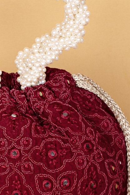 Burgundy velvet pearl embroidered handbag - Image 3