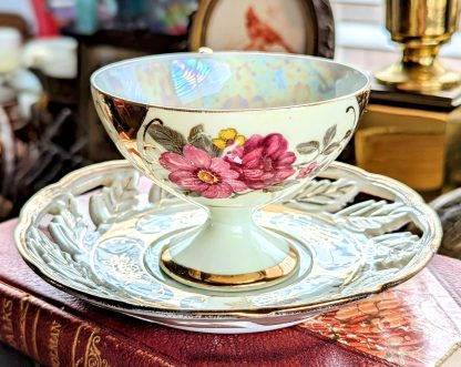 Gilded hand-painted bone china cup and saucer set - Image 2