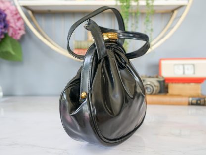 Vintage black shiny leather lock handbag - Image 3