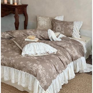 Retro pastoral lace four-piece bedding set