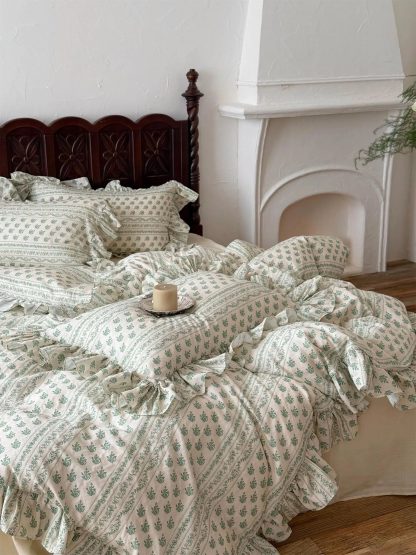 Retro pastoral small floral ruffled bedding four-piece set - Image 2