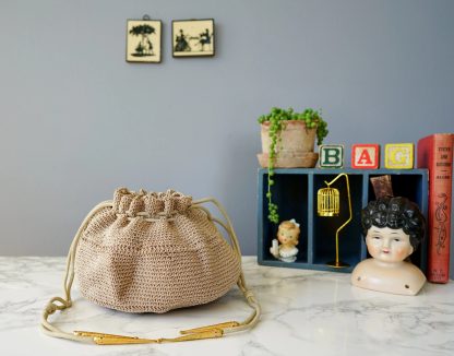 Literary retro handmade banquet bag - Image 7