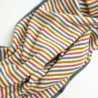 Rainbow striped blend throw blanket - Image 10