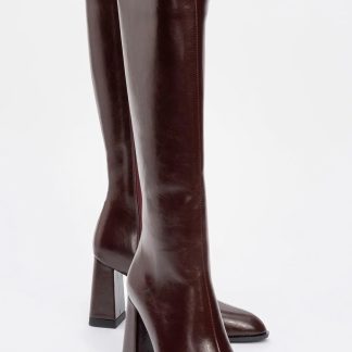 Autumn and winter retro burgundy thick-heeled boots