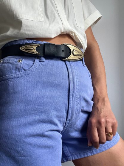 Black belt with vintage metal buckle - Image 4