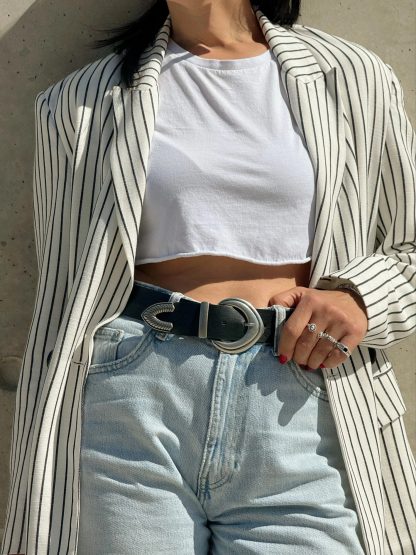 Black belt with vintage silver buckle - Image 8
