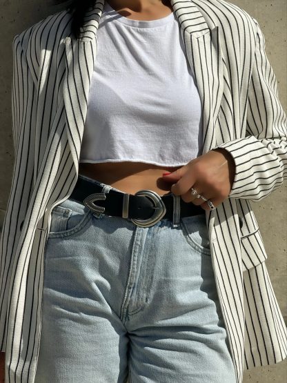 Black belt with vintage silver buckle - Image 5
