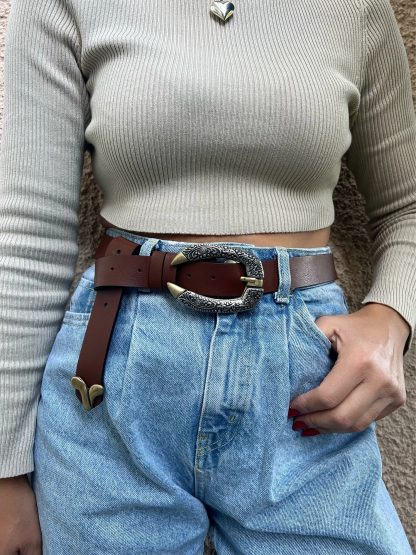 Brown belt with distressed metal buckle - Image 6