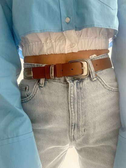 Brown leather belt with vintage silver buckle - Image 7