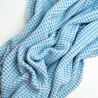 Blue and white checked wool-blend throw blanket - Image 9
