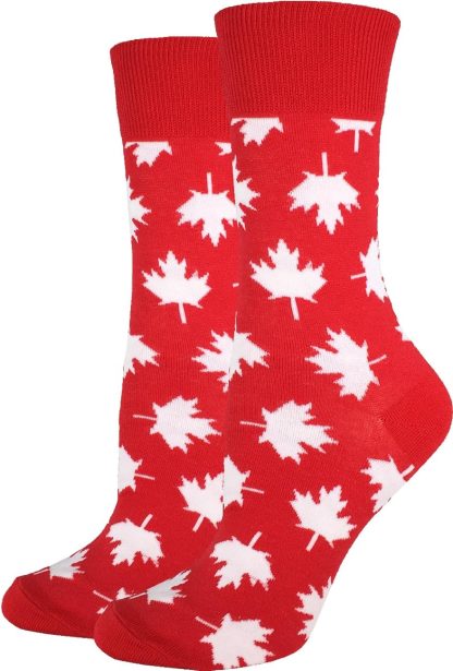 Beaver maple leaf themed socks - Image 3