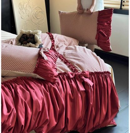 Contrast color polka dot ruffle bedding four-piece set - Image 2