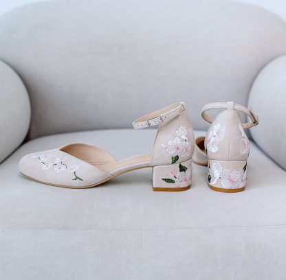 Cherry Blossom Embroidered Chunky Heel Sandals - Image 5