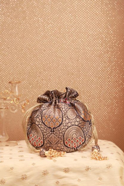 Peacock pattern gilt embroidered drawstring bag
