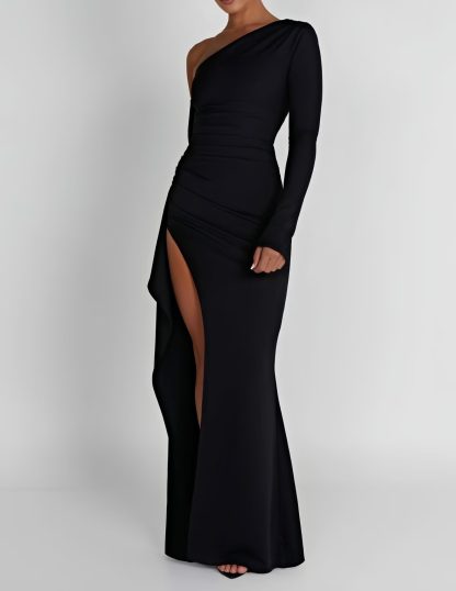 Black one-shoulder asymmetrical long-sleeved high-slit maxi dress - Image 3