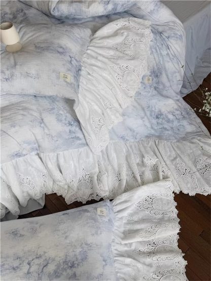 French pastoral ink lace four-piece bedding set - Image 9