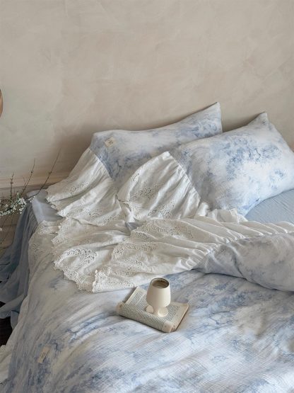 French pastoral ink lace four-piece bedding set - Image 8