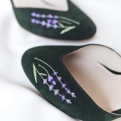 Retro forest-style lavender embroidered chunky high heels - Image 2