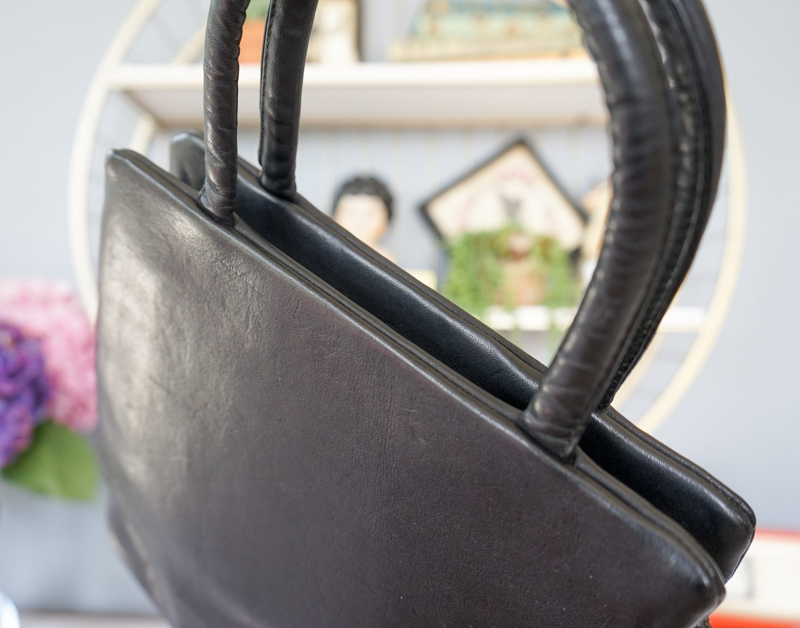 Vintage black leather square tote bag - Image 2