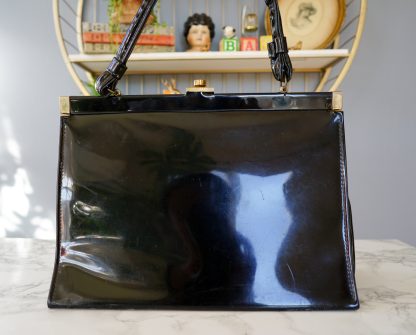 Vintage shiny patent leather handbag - Image 6