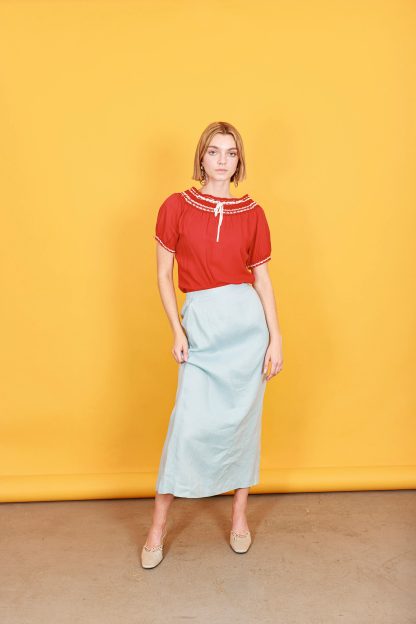 Light blue high-waisted straight skirt - Image 9