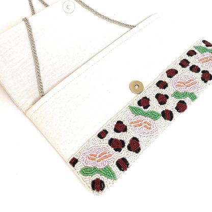 Flower Secret Realm Hand-beaded Art Bag - Image 7